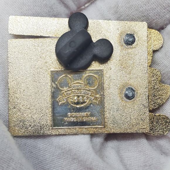 Disney Parks WDW Director Mickey MGM Studios Enamel Pin 2006 - Picture 5 of 7
